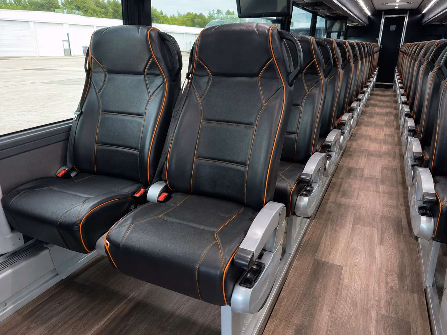how the bus type you choose changes charter bus prices in milpitas california