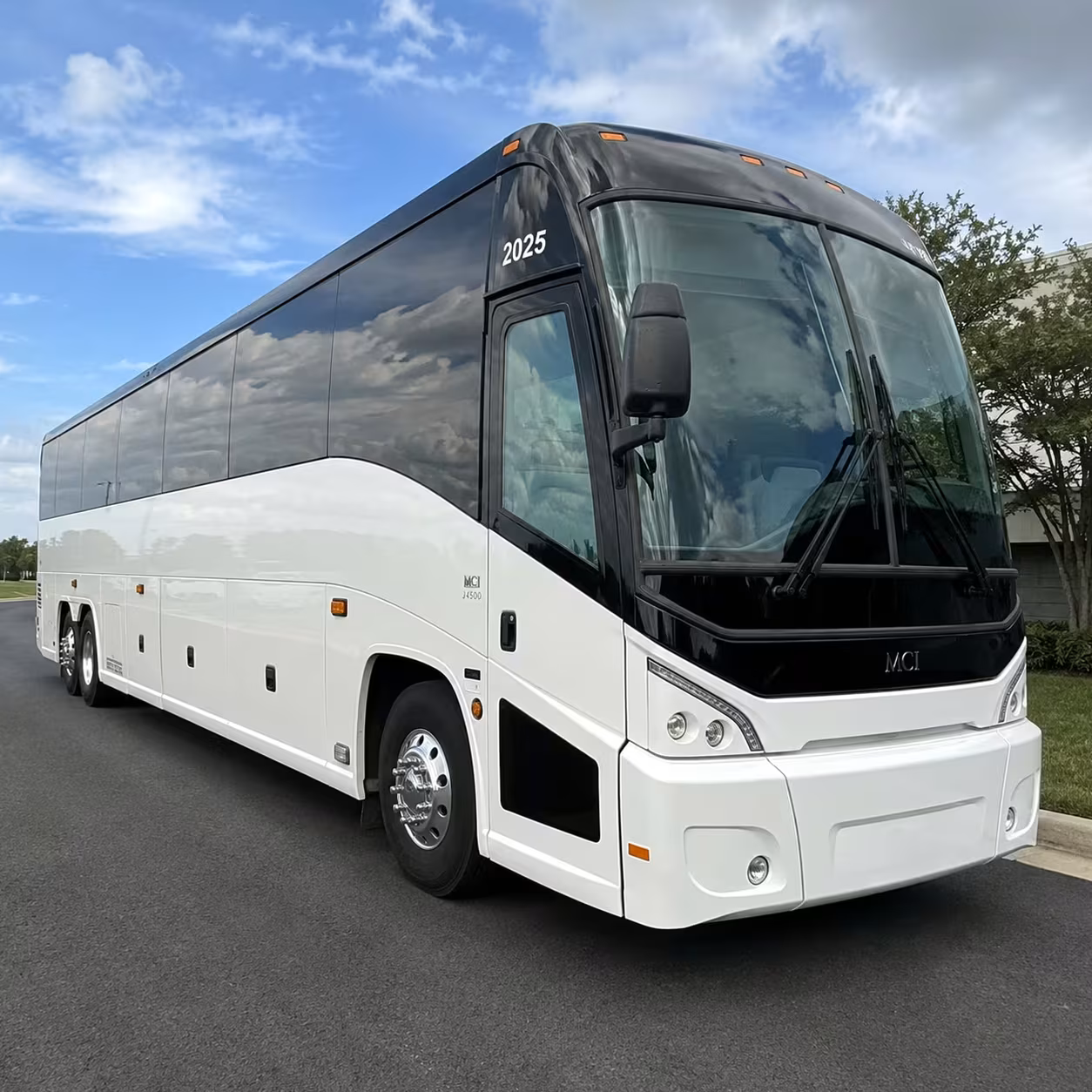 milpitas corporate event shuttle buses for tech companies