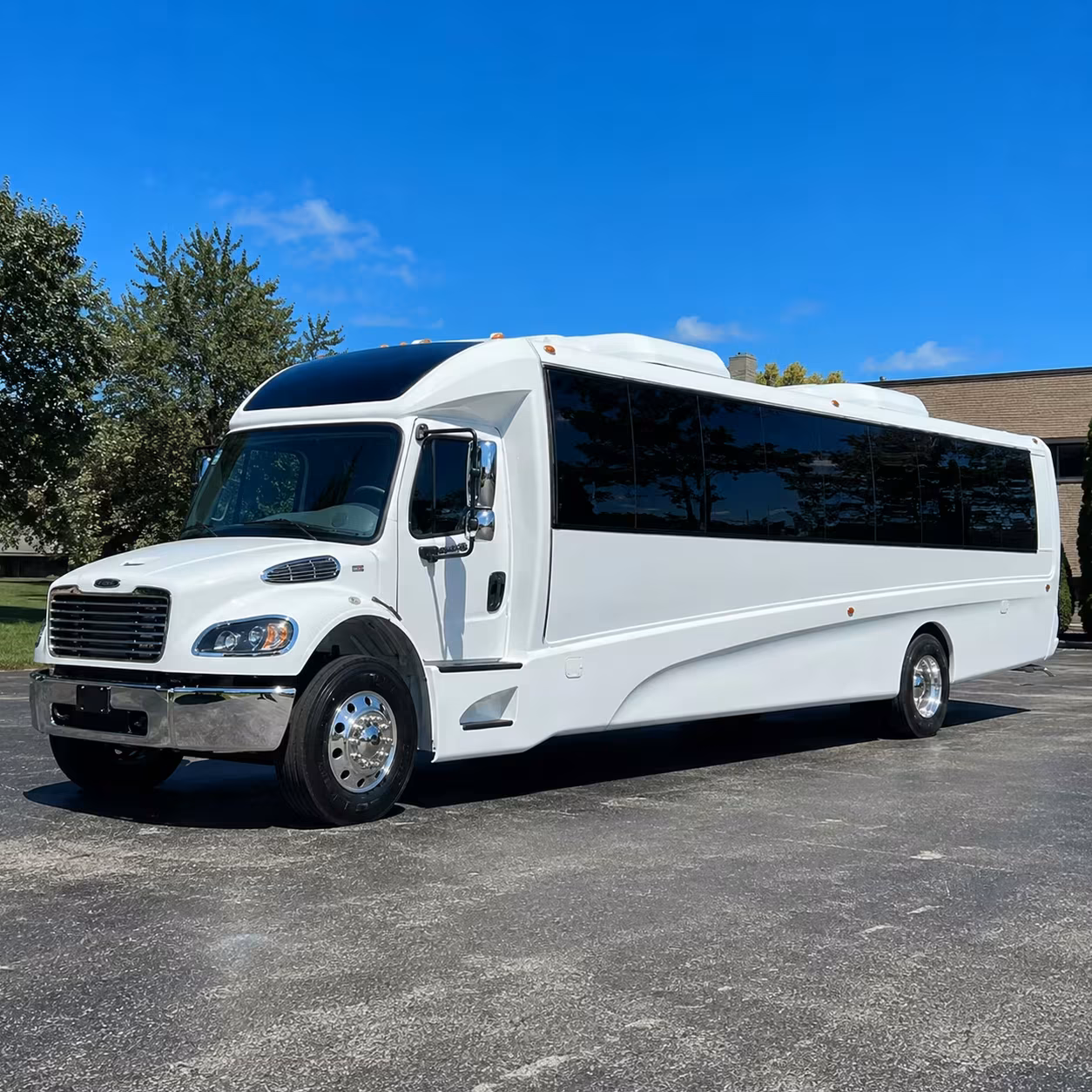 minibus rentals for nature field trips near milpitas