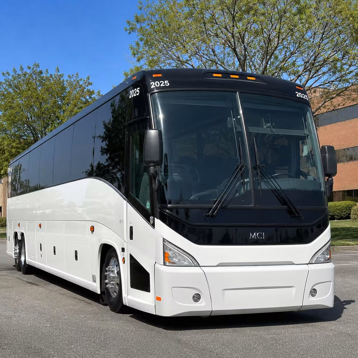school and sports team charter bus rentals in milpitas